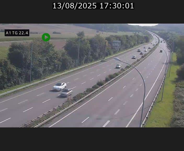 <h2>Traffic live webcam Luxembourg Flaxweiler - A1 direction Luxembourg - BK 22.4</h2>