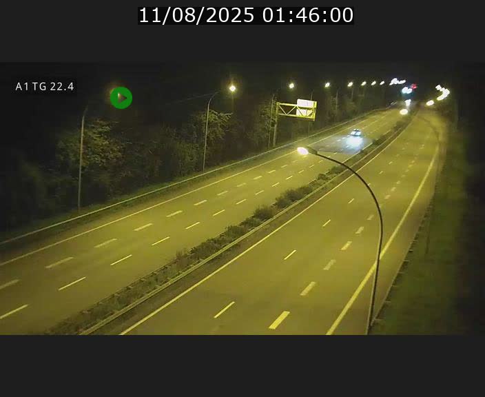 <h2>Traffic live webcam Luxembourg Flaxweiler - A1 direction Luxembourg - BK 22.4</h2>