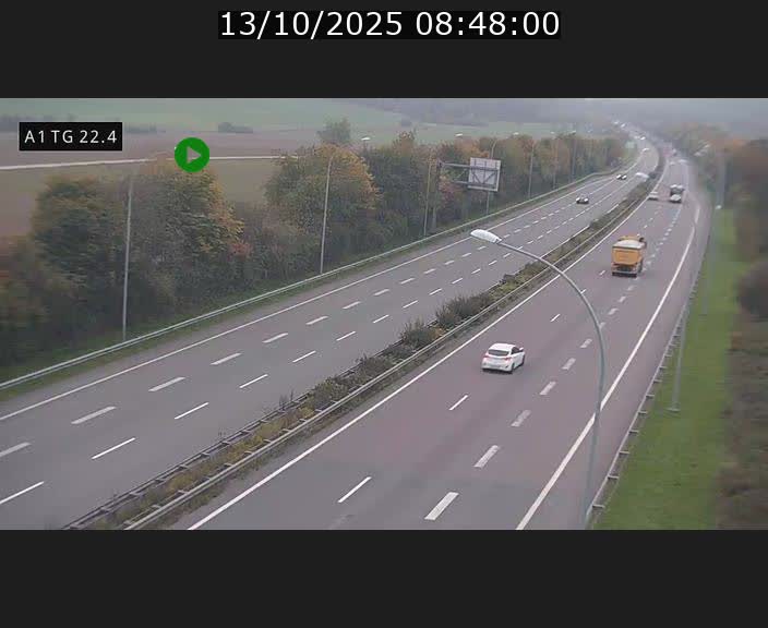 <h2>Traffic live webcam Luxembourg Flaxweiler - A1 direction Luxembourg - BK 22.4</h2>