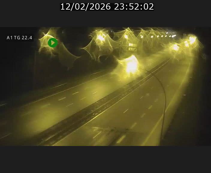 <h2>Traffic live webcam Luxembourg Flaxweiler - A1 direction Luxembourg - BK 22.4</h2>