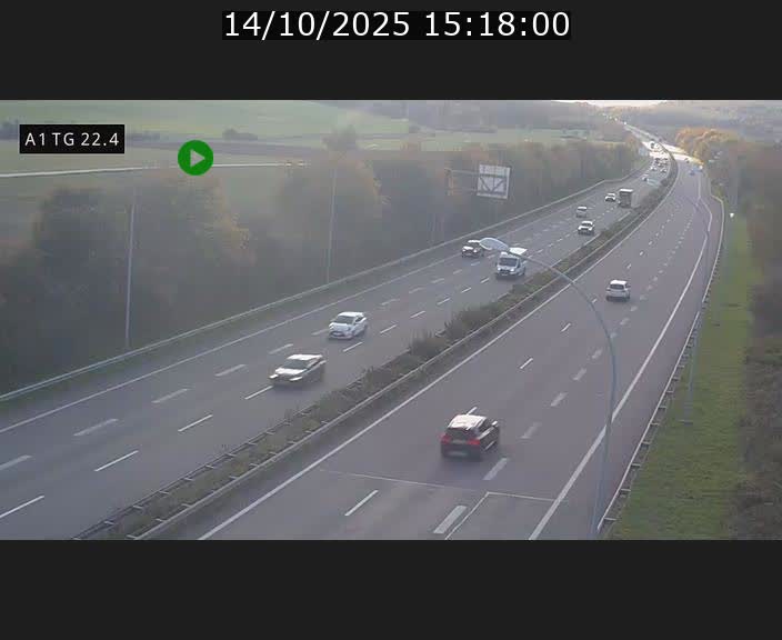 <h2>Traffic live webcam Luxembourg Flaxweiler - A1 direction Luxembourg - BK 22.4</h2>