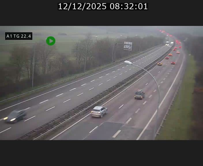 <h2>Traffic live webcam Luxembourg Flaxweiler - A1 direction Luxembourg - BK 22.4</h2>
