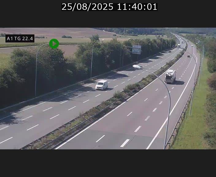 <h2>Traffic live webcam Luxembourg Flaxweiler - A1 direction Luxembourg - BK 22.4</h2>