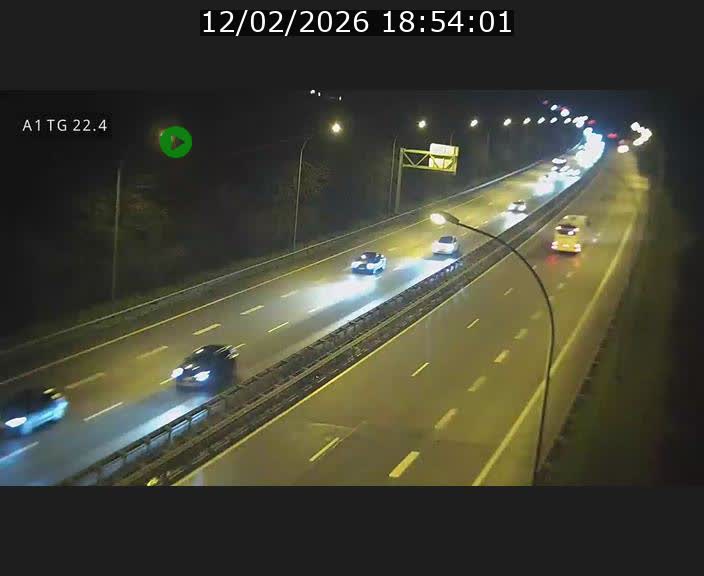<h2>Traffic live webcam Luxembourg Flaxweiler - A1 direction Luxembourg - BK 22.4</h2>