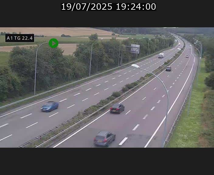 <h2>Traffic live webcam Luxembourg Flaxweiler - A1 direction Luxembourg - BK 22.4</h2>