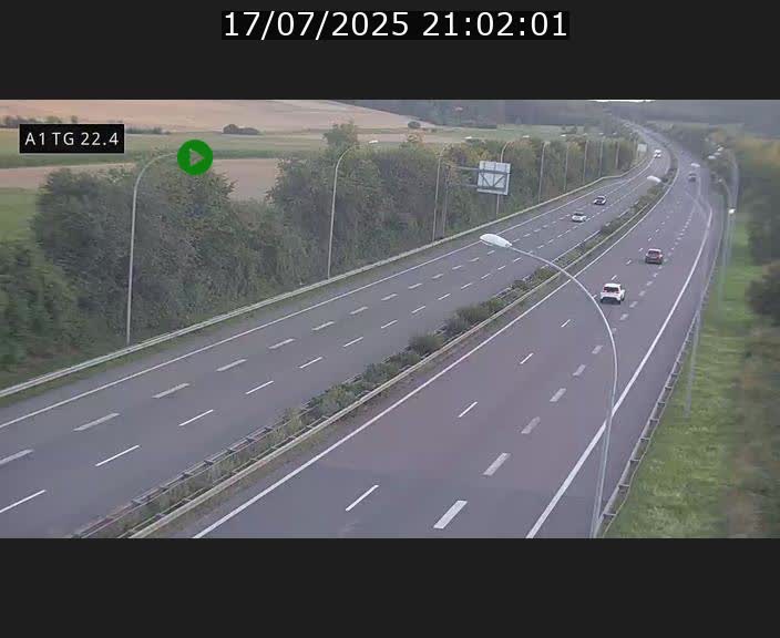 <h2>Traffic live webcam Luxembourg Flaxweiler - A1 direction Luxembourg - BK 22.4</h2>