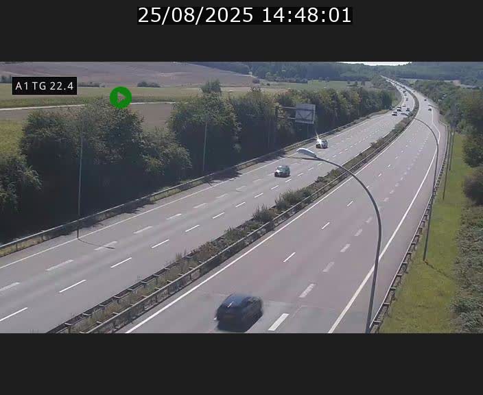 <h2>Traffic live webcam Luxembourg Flaxweiler - A1 direction Luxembourg - BK 22.4</h2>