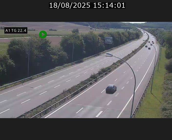<h2>Traffic live webcam Luxembourg Flaxweiler - A1 direction Luxembourg - BK 22.4</h2>