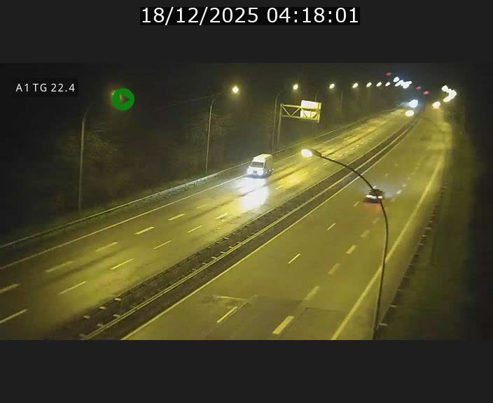 <h2>Traffic live webcam Luxembourg Flaxweiler - A1 direction Luxembourg - BK 22.4</h2>