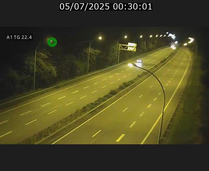 Traffic live webcam Luxembourg Flaxweiler - A1 direction Luxembourg - BK 22.4