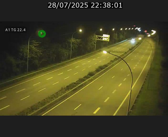 Traffic live webcam Luxembourg Flaxweiler - A1 direction Luxembourg - BK 22.4
