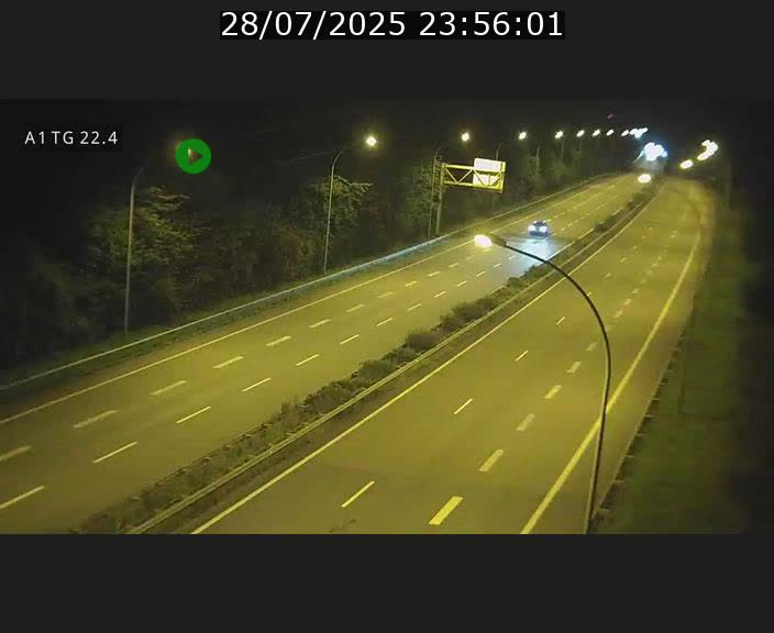 Traffic live webcam Luxembourg Flaxweiler - A1 direction Luxembourg - BK 22.4