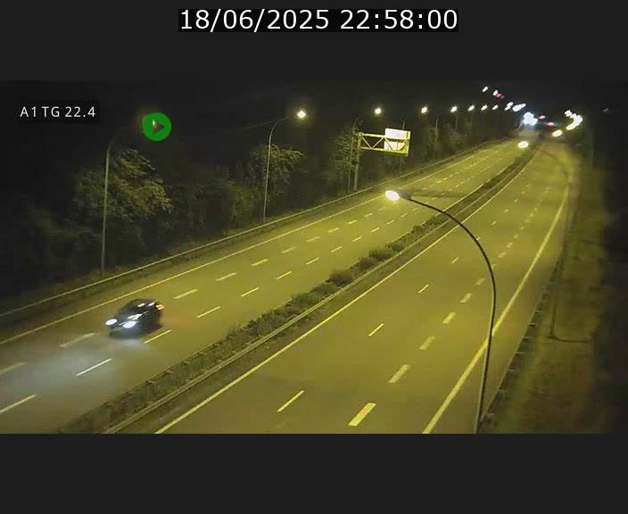 <h2>Traffic live webcam Luxembourg Flaxweiler - A1 direction Luxembourg - BK 22.4</h2>