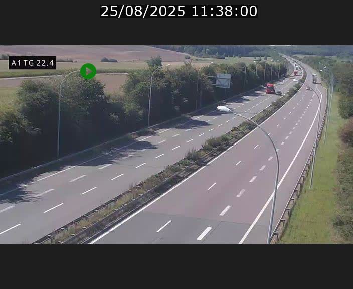 <h2>Traffic live webcam Luxembourg Flaxweiler - A1 direction Luxembourg - BK 22.4</h2>