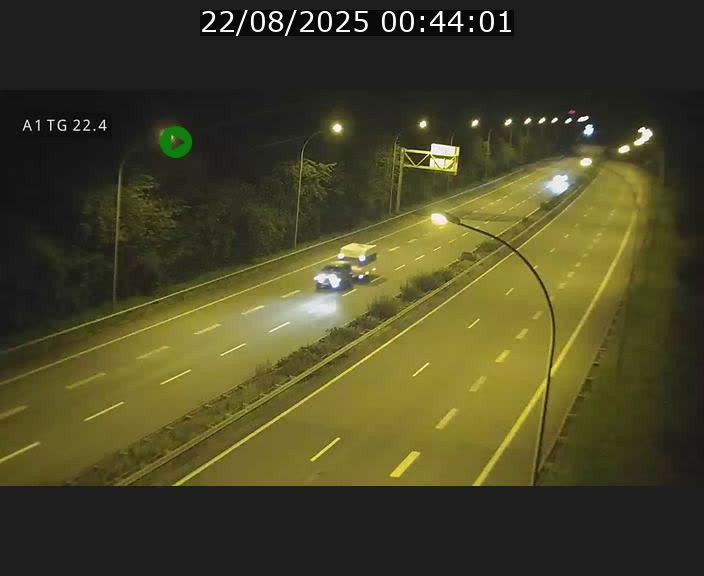 <h2>Traffic live webcam Luxembourg Flaxweiler - A1 direction Luxembourg - BK 22.4</h2>