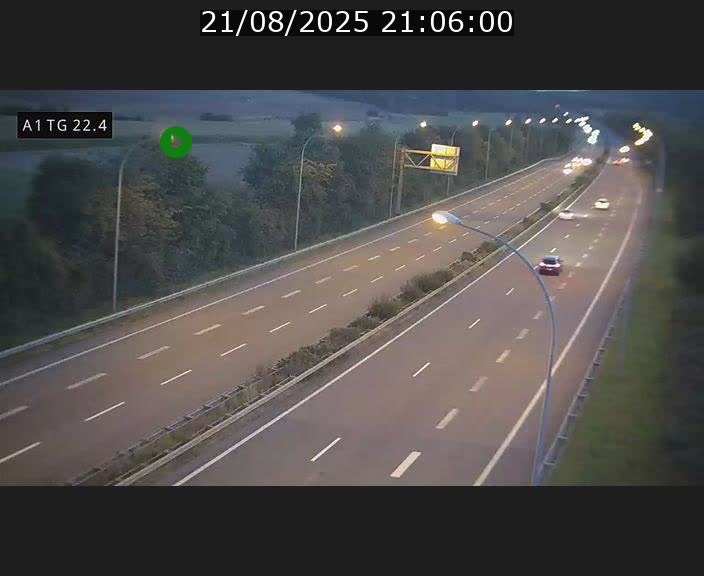 <h2>Traffic live webcam Luxembourg Flaxweiler - A1 direction Luxembourg - BK 22.4</h2>