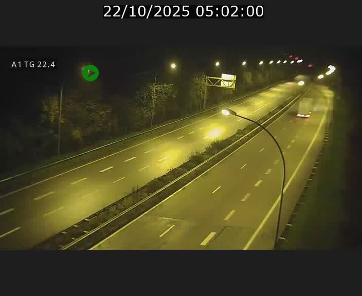 <h2>Traffic live webcam Luxembourg Flaxweiler - A1 direction Luxembourg - BK 22.4</h2>