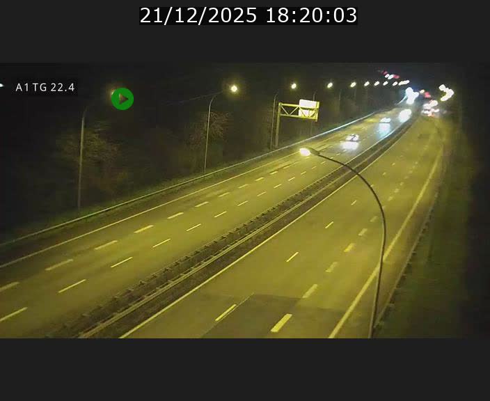<h2>Traffic live webcam Luxembourg Flaxweiler - A1 direction Luxembourg - BK 22.4</h2>