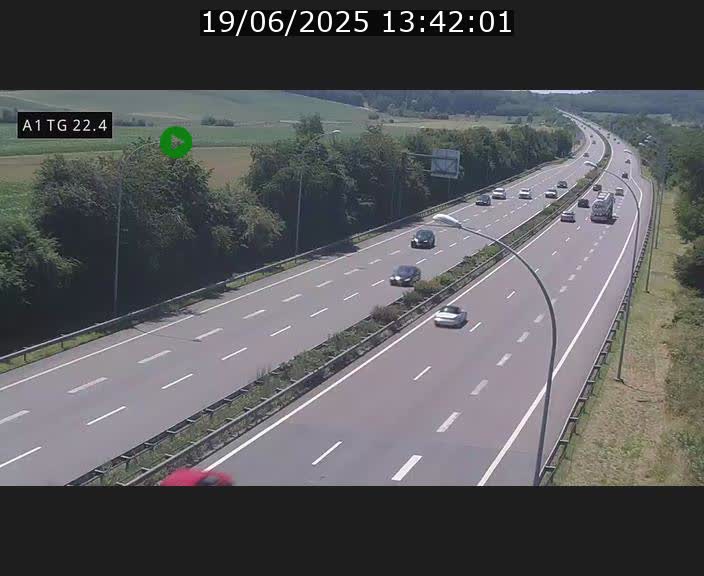 <h2>Traffic live webcam Luxembourg Flaxweiler - A1 direction Luxembourg - BK 22.4</h2>