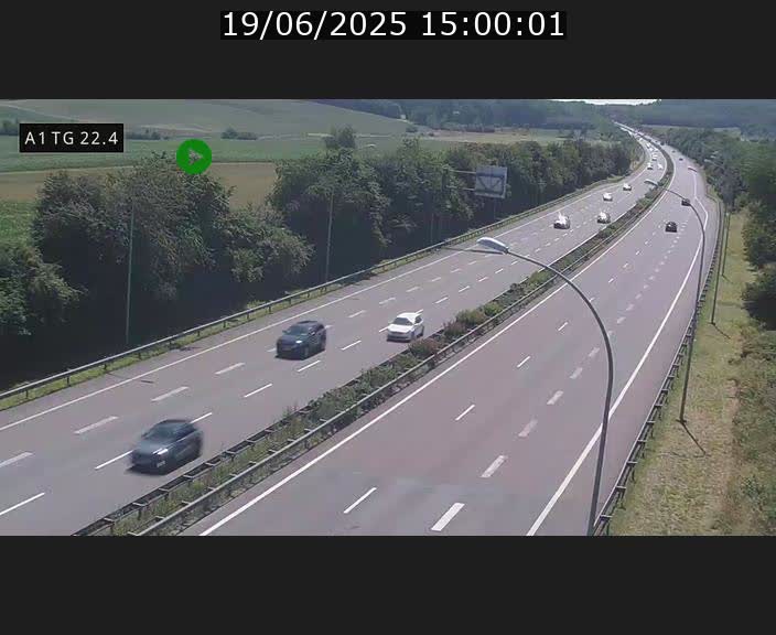 <h2>Traffic live webcam Luxembourg Flaxweiler - A1 direction Luxembourg - BK 22.4</h2>