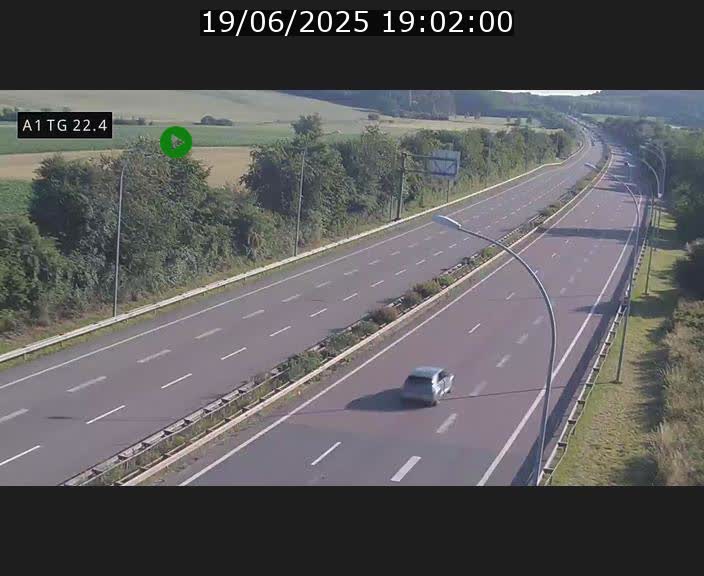 <h2>Traffic live webcam Luxembourg Flaxweiler - A1 direction Luxembourg - BK 22.4</h2>