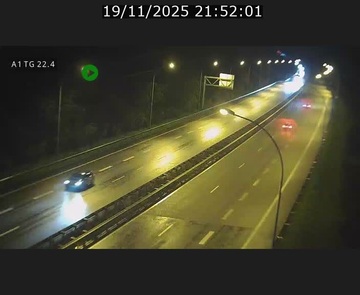 <h2>Traffic live webcam Luxembourg Flaxweiler - A1 direction Luxembourg - BK 22.4</h2>