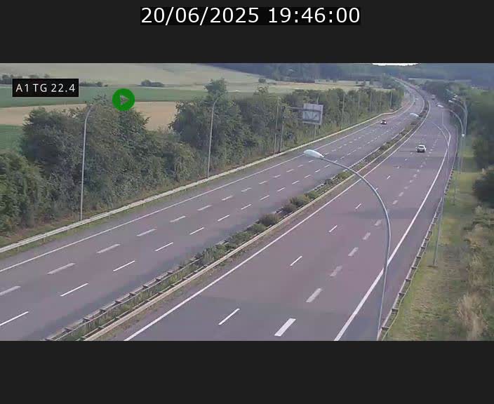 <h2>Traffic live webcam Luxembourg Flaxweiler - A1 direction Luxembourg - BK 22.4</h2>