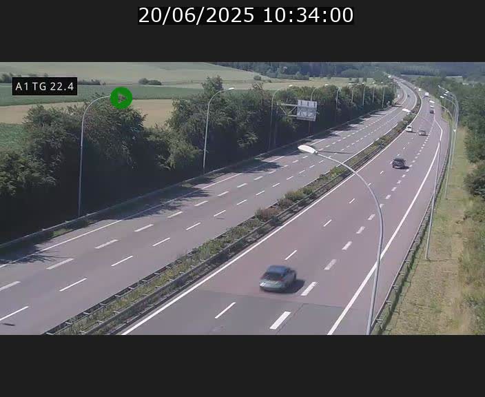 <h2>Traffic live webcam Luxembourg Flaxweiler - A1 direction Luxembourg - BK 22.4</h2>