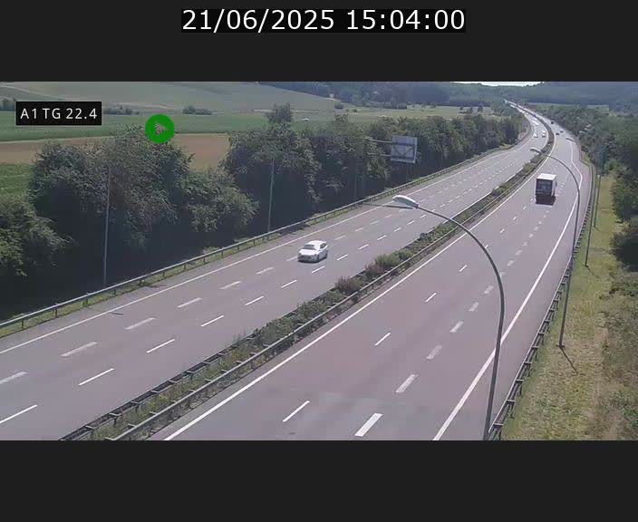 <h2>Traffic live webcam Luxembourg Flaxweiler - A1 direction Luxembourg - BK 22.4</h2>