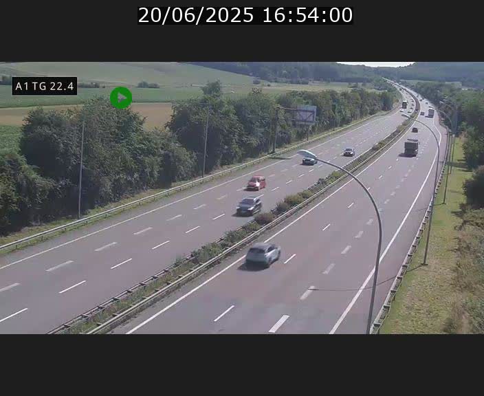 <h2>Traffic live webcam Luxembourg Flaxweiler - A1 direction Luxembourg - BK 22.4</h2>