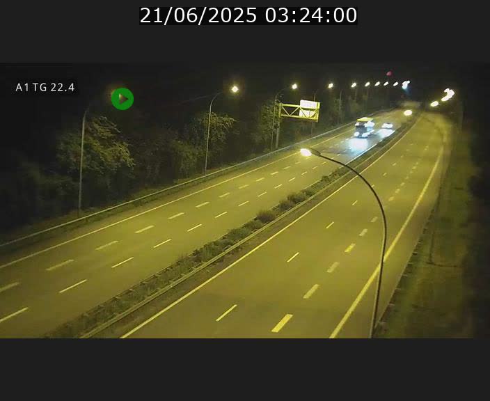<h2>Traffic live webcam Luxembourg Flaxweiler - A1 direction Luxembourg - BK 22.4</h2>