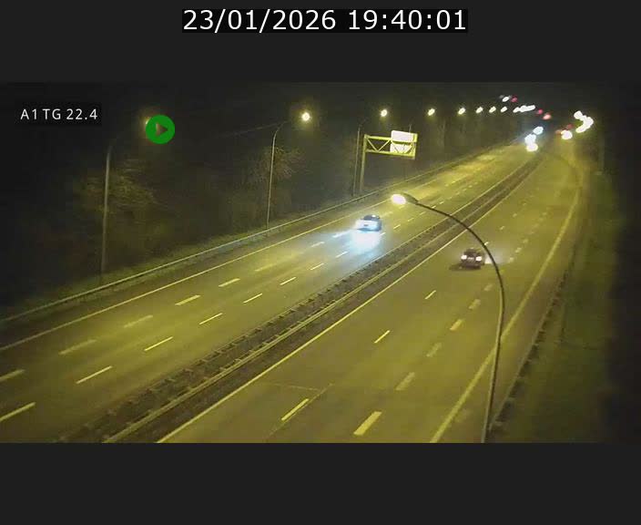 <h2>Traffic live webcam Luxembourg Flaxweiler - A1 direction Luxembourg - BK 22.4</h2>