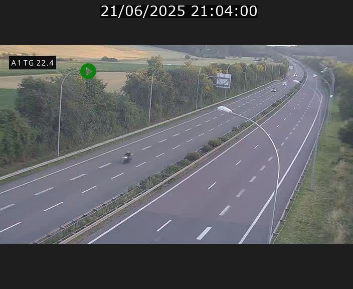 <h2>Traffic live webcam Luxembourg Flaxweiler - A1 direction Luxembourg - BK 22.4</h2>