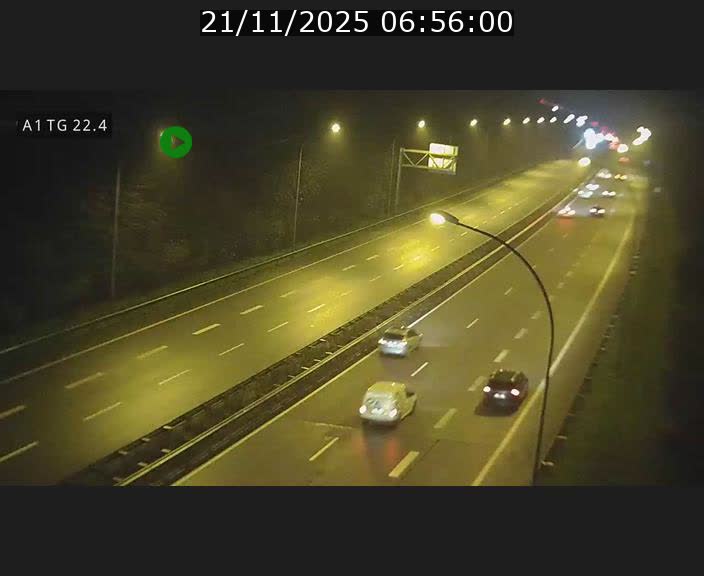 <h2>Traffic live webcam Luxembourg Flaxweiler - A1 direction Luxembourg - BK 22.4</h2>