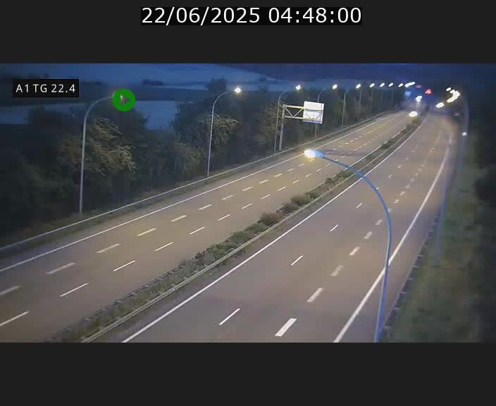 <h2>Traffic live webcam Luxembourg Flaxweiler - A1 direction Luxembourg - BK 22.4</h2>