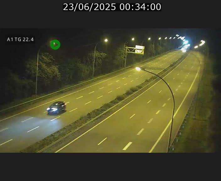 <h2>Traffic live webcam Luxembourg Flaxweiler - A1 direction Luxembourg - BK 22.4</h2>