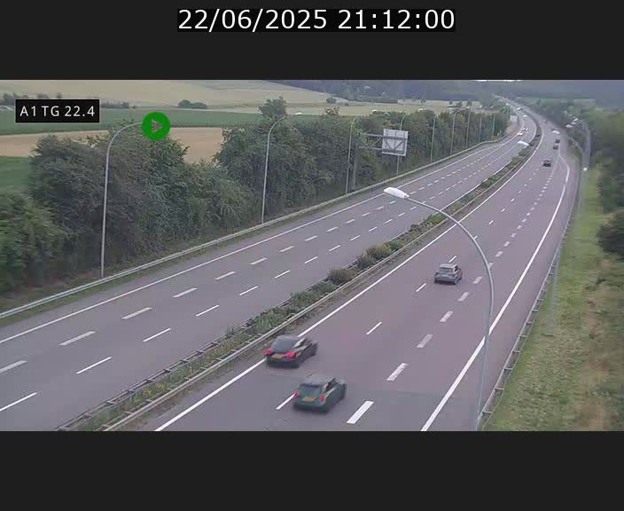 <h2>Traffic live webcam Luxembourg Flaxweiler - A1 direction Luxembourg - BK 22.4</h2>