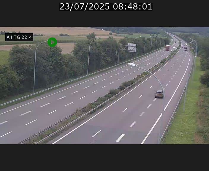 <h2>Traffic live webcam Luxembourg Flaxweiler - A1 direction Luxembourg - BK 22.4</h2>