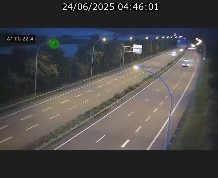 <h2>Traffic live webcam Luxembourg Flaxweiler - A1 direction Luxembourg - BK 22.4</h2>