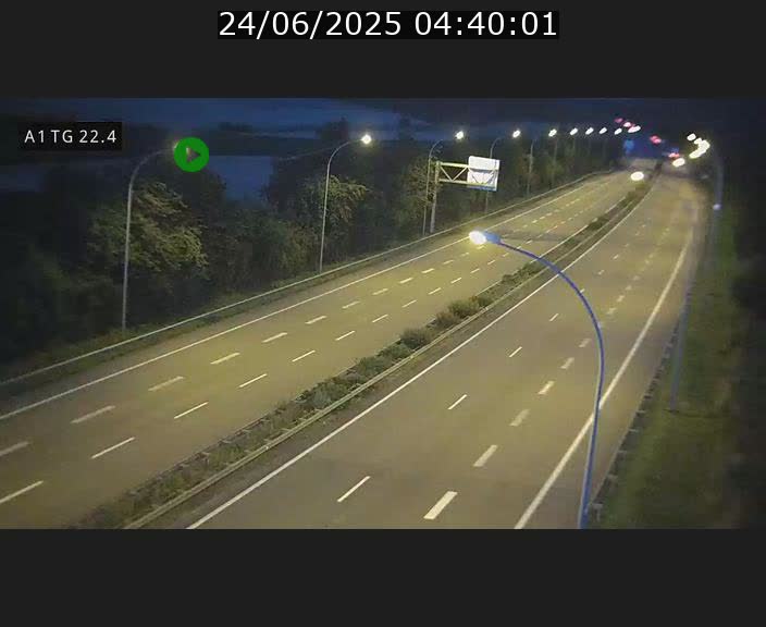 <h2>Traffic live webcam Luxembourg Flaxweiler - A1 direction Luxembourg - BK 22.4</h2>