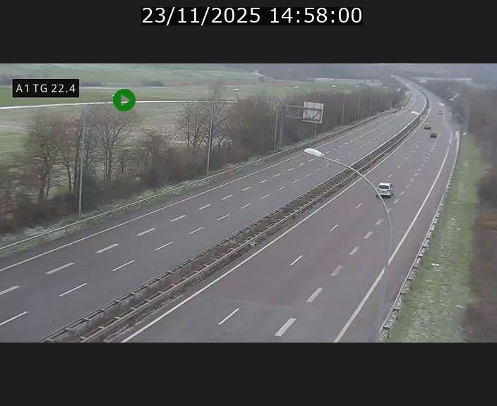 <h2>Traffic live webcam Luxembourg Flaxweiler - A1 direction Luxembourg - BK 22.4</h2>
