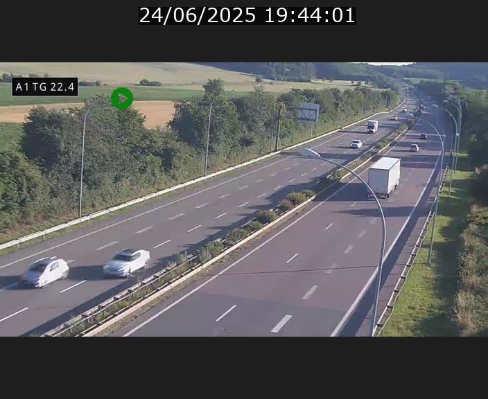 <h2>Traffic live webcam Luxembourg Flaxweiler - A1 direction Luxembourg - BK 22.4</h2>