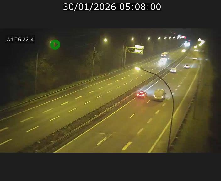 <h2>Traffic live webcam Luxembourg Flaxweiler - A1 direction Luxembourg - BK 22.4</h2>