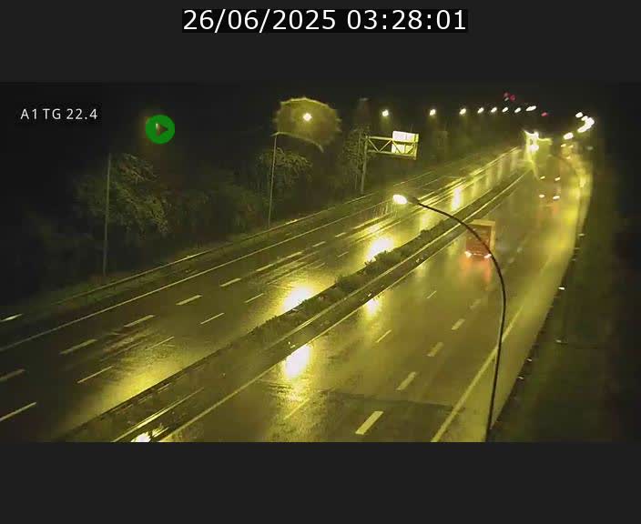 <h2>Traffic live webcam Luxembourg Flaxweiler - A1 direction Luxembourg - BK 22.4</h2>