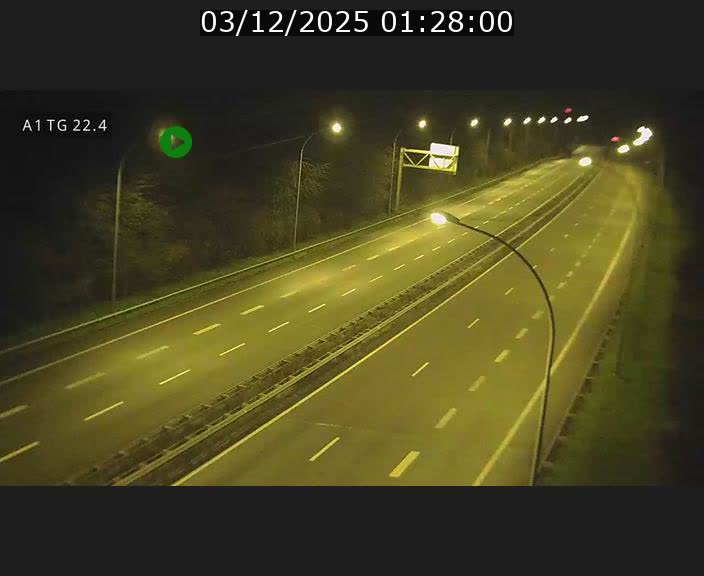 <h2>Traffic live webcam Luxembourg Flaxweiler - A1 direction Luxembourg - BK 22.4</h2>