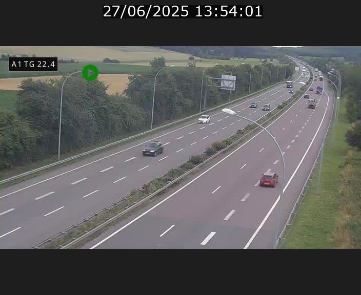 <h2>Traffic live webcam Luxembourg Flaxweiler - A1 direction Luxembourg - BK 22.4</h2>