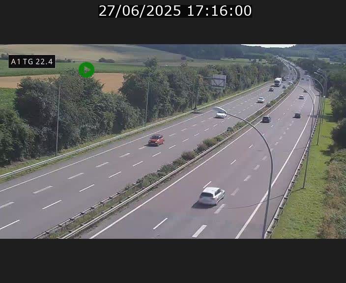 <h2>Traffic live webcam Luxembourg Flaxweiler - A1 direction Luxembourg - BK 22.4</h2>