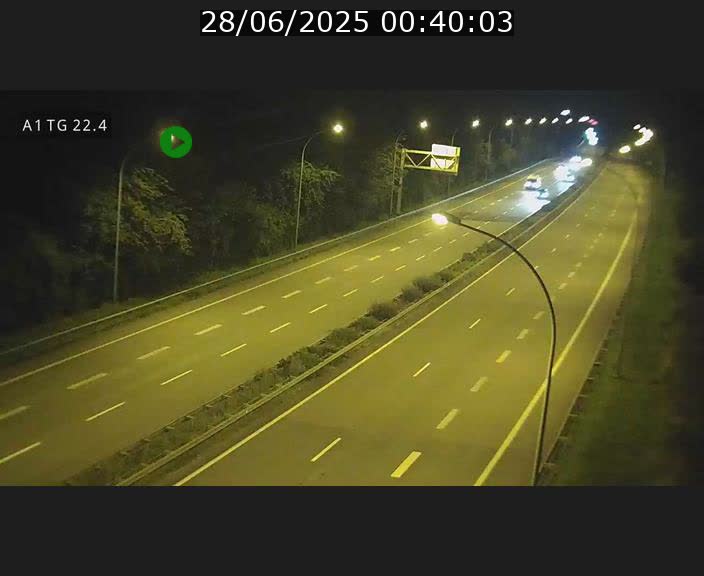 <h2>Traffic live webcam Luxembourg Flaxweiler - A1 direction Luxembourg - BK 22.4</h2>