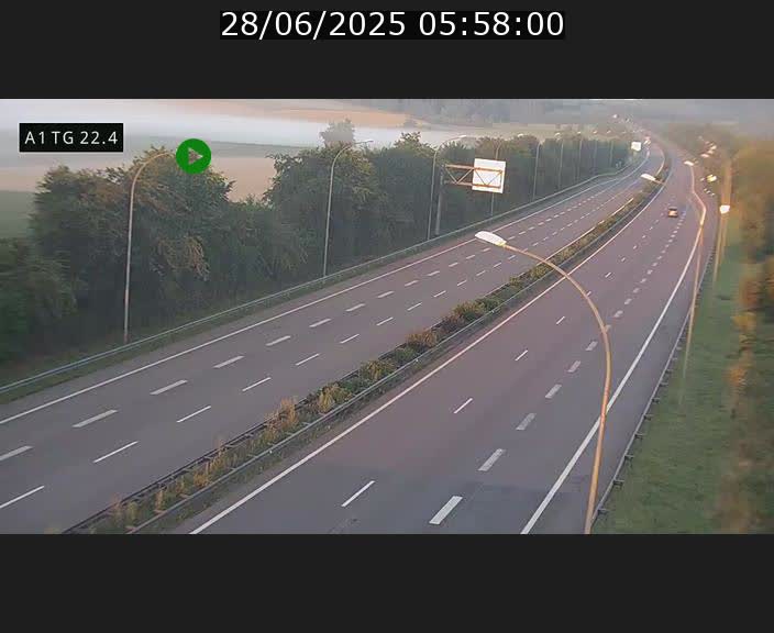 <h2>Traffic live webcam Luxembourg Flaxweiler - A1 direction Luxembourg - BK 22.4</h2>