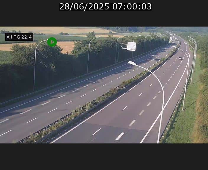 <h2>Traffic live webcam Luxembourg Flaxweiler - A1 direction Luxembourg - BK 22.4</h2>